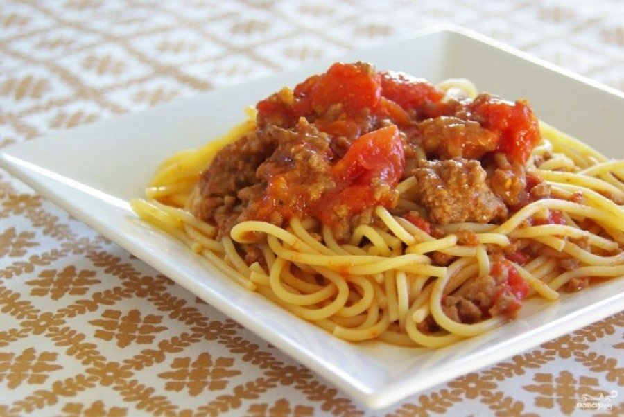 Спагетти с мясом в мультиварке