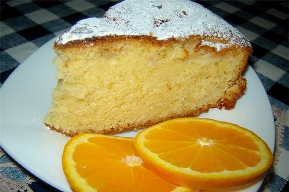 Бисквит с подсолнечным маслом. Апельсиновый шифоновый бисквит. Шифоновый бисквит с апельсином. Пирог апельсиновый бисквит. Бисквит с цедрой апельсина.